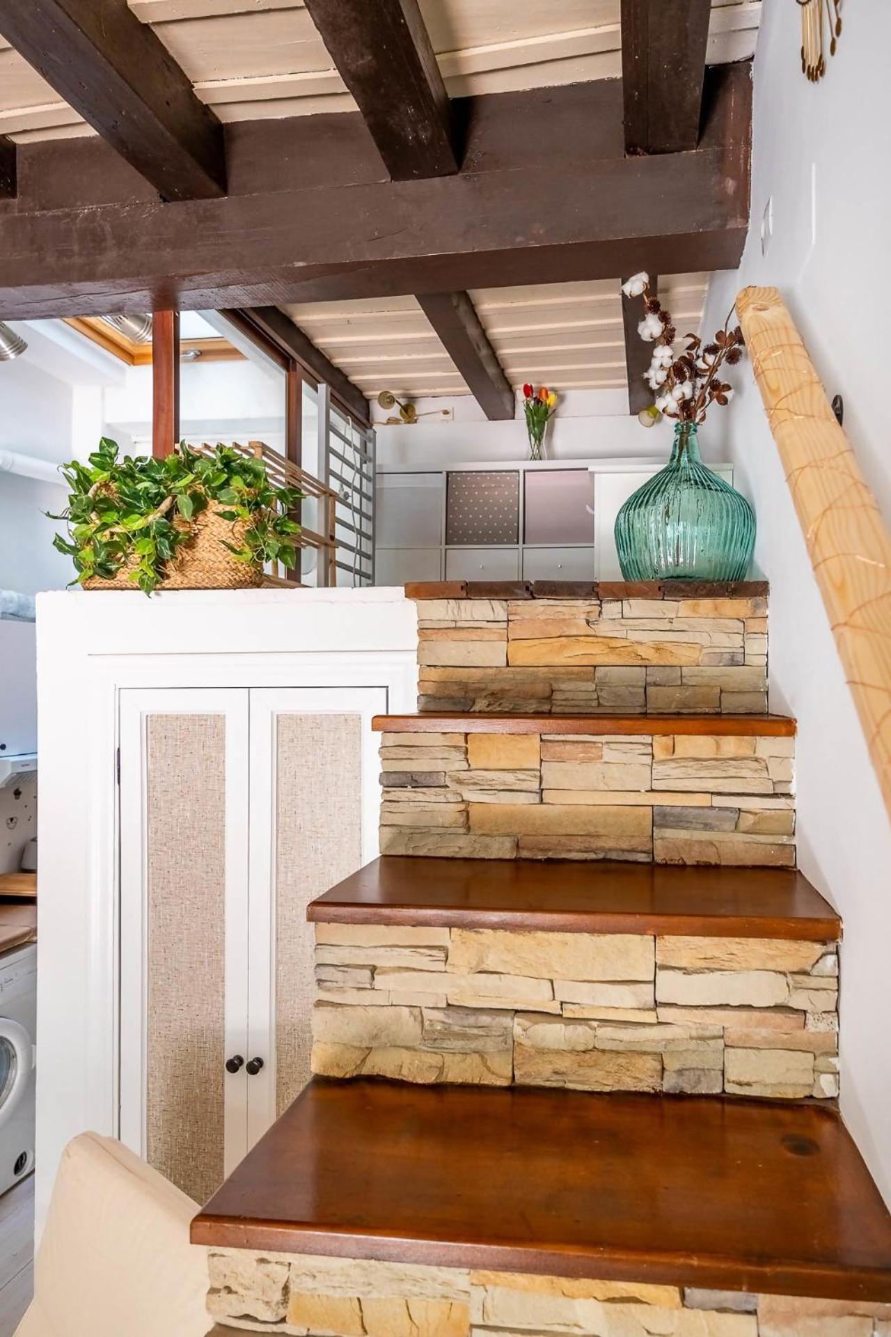 Comfy Away - Estudio En Patio De Vecinos En Las Setas Sevilla Exterior foto